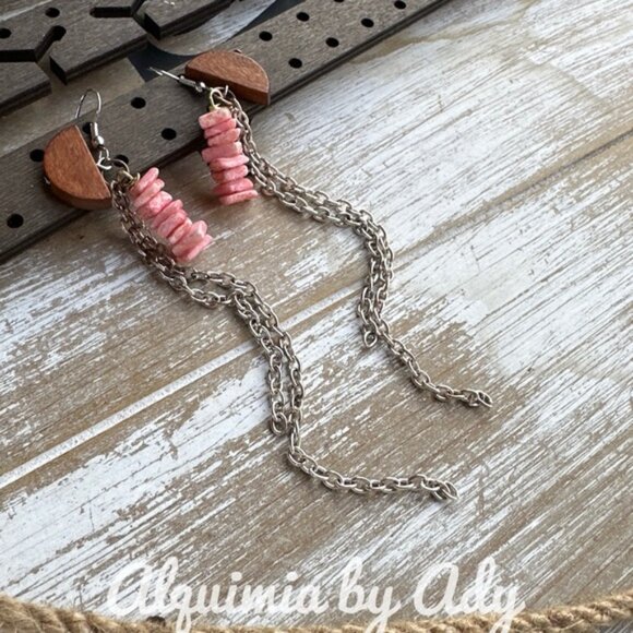 Alquimia Jewelry - Extra long silver tassel and pink puka shell earrings